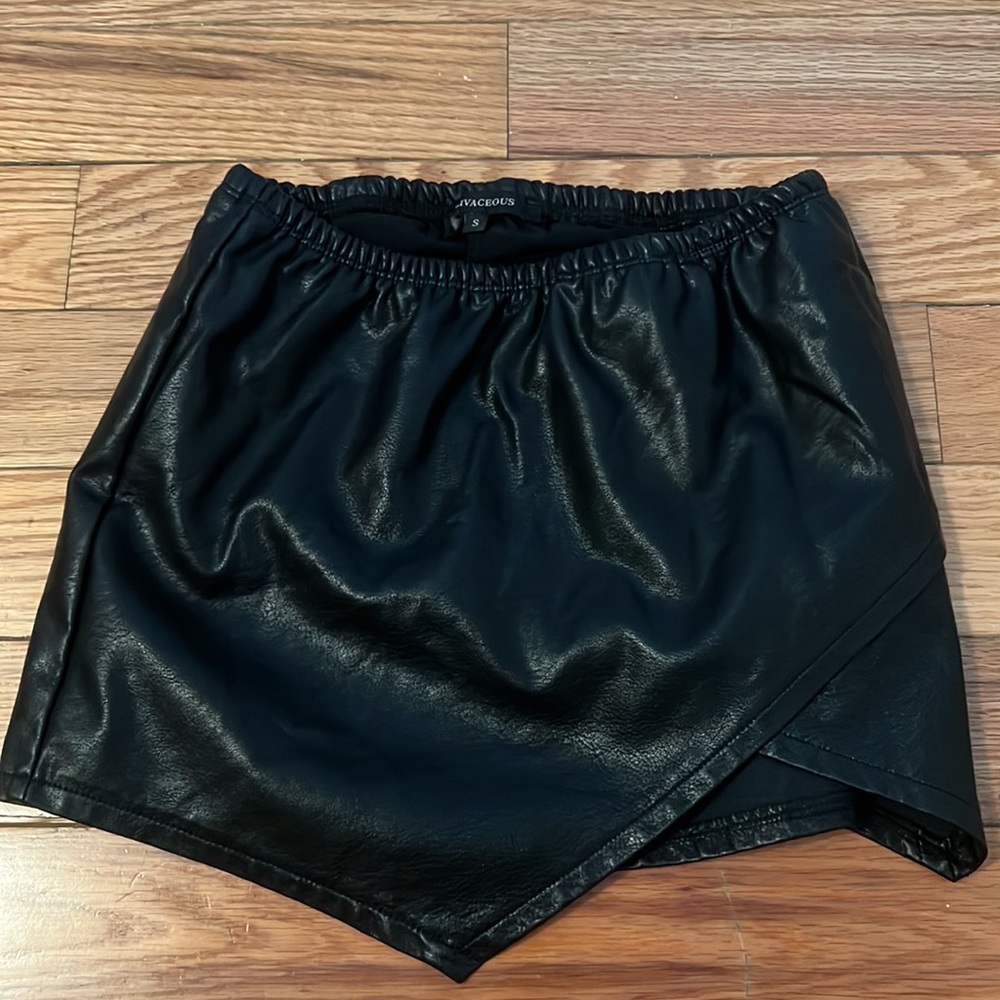 Oliviaceous Faux Leather Skort